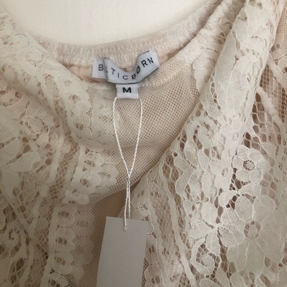 Baltic Born Caroline Lace Off Shoulder White Maxi Dress Size M NWT - Picture 5 of 9